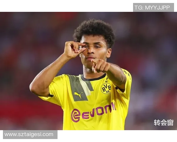 足球巨星转会之路精彩瞬间回顾与变身图集展示